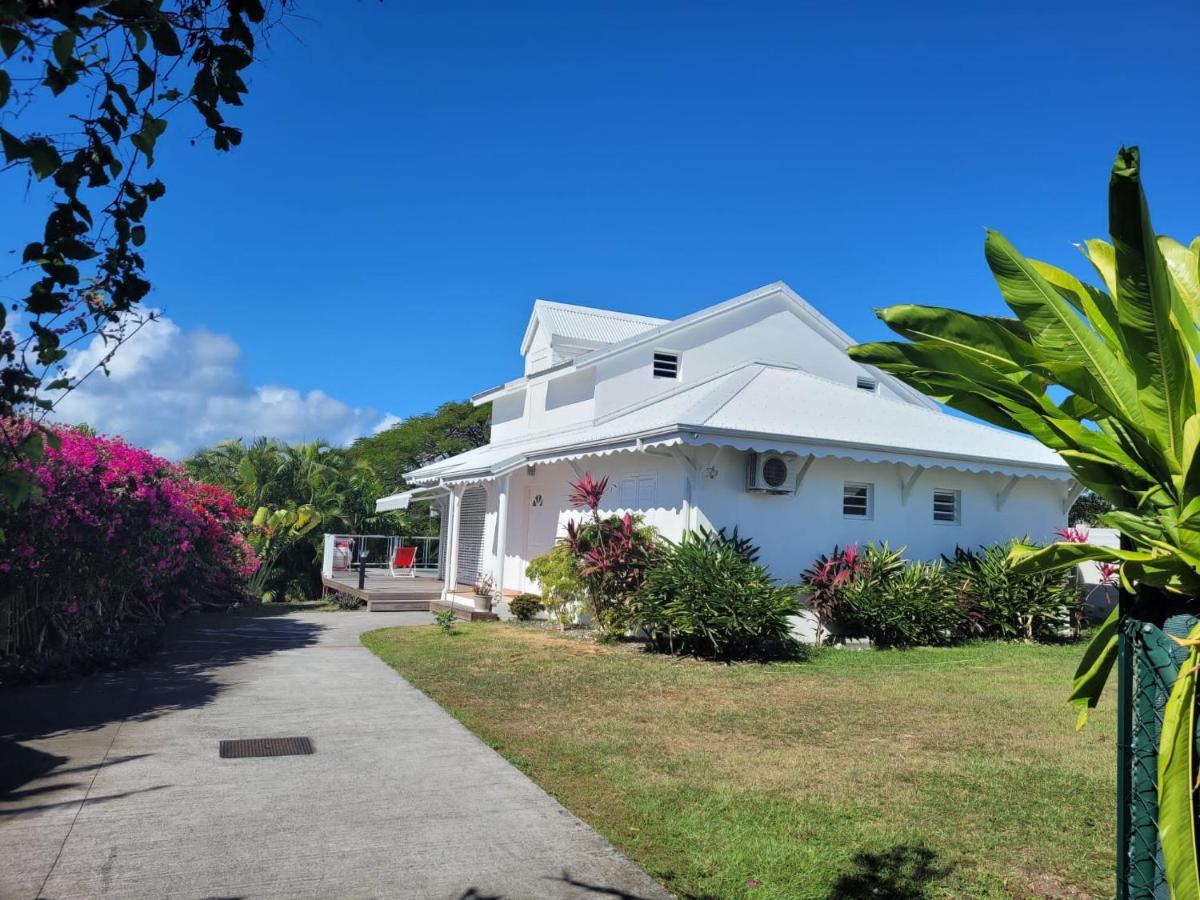 Villa Ste Marthe Avec Piscine, Grande Terrasse, Jardin Intime Et Citerne D'Eau Сен-Франсуа Екстер'єр фото